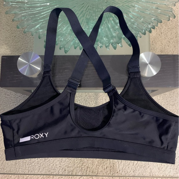 💜 Roxy - Picture 2 of 2